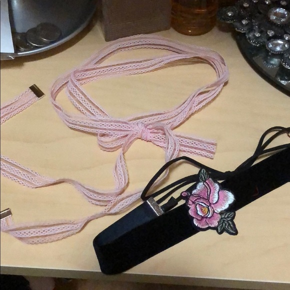 Cute chokers 💓 adult fitting - Picture 4 of 5